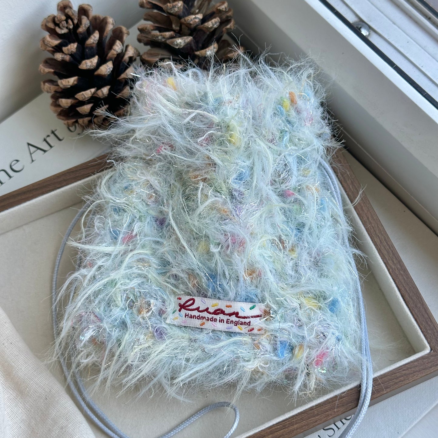 The Palette Pouch - Chalkhill Mist